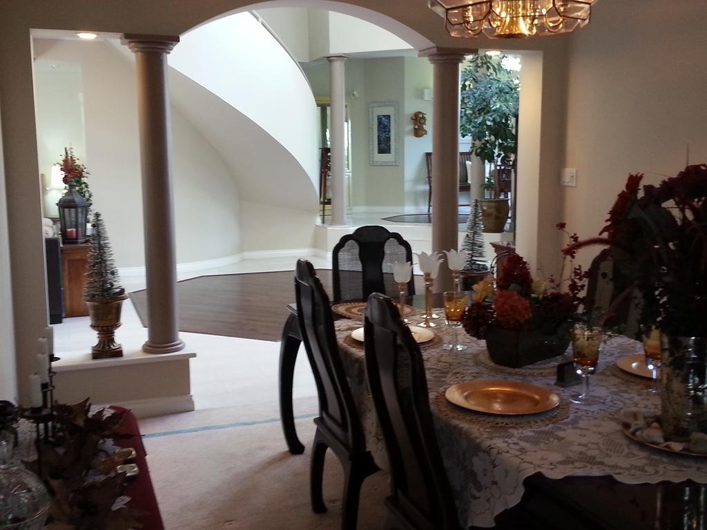 By The Sea Bnb, Sidney Victoria Bc Bagian luar foto