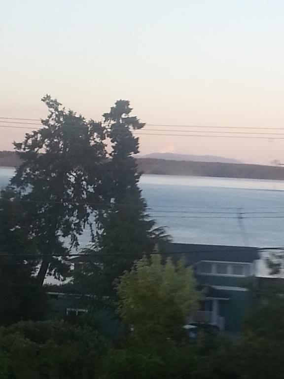 By The Sea Bnb, Sidney Victoria Bc Bagian luar foto