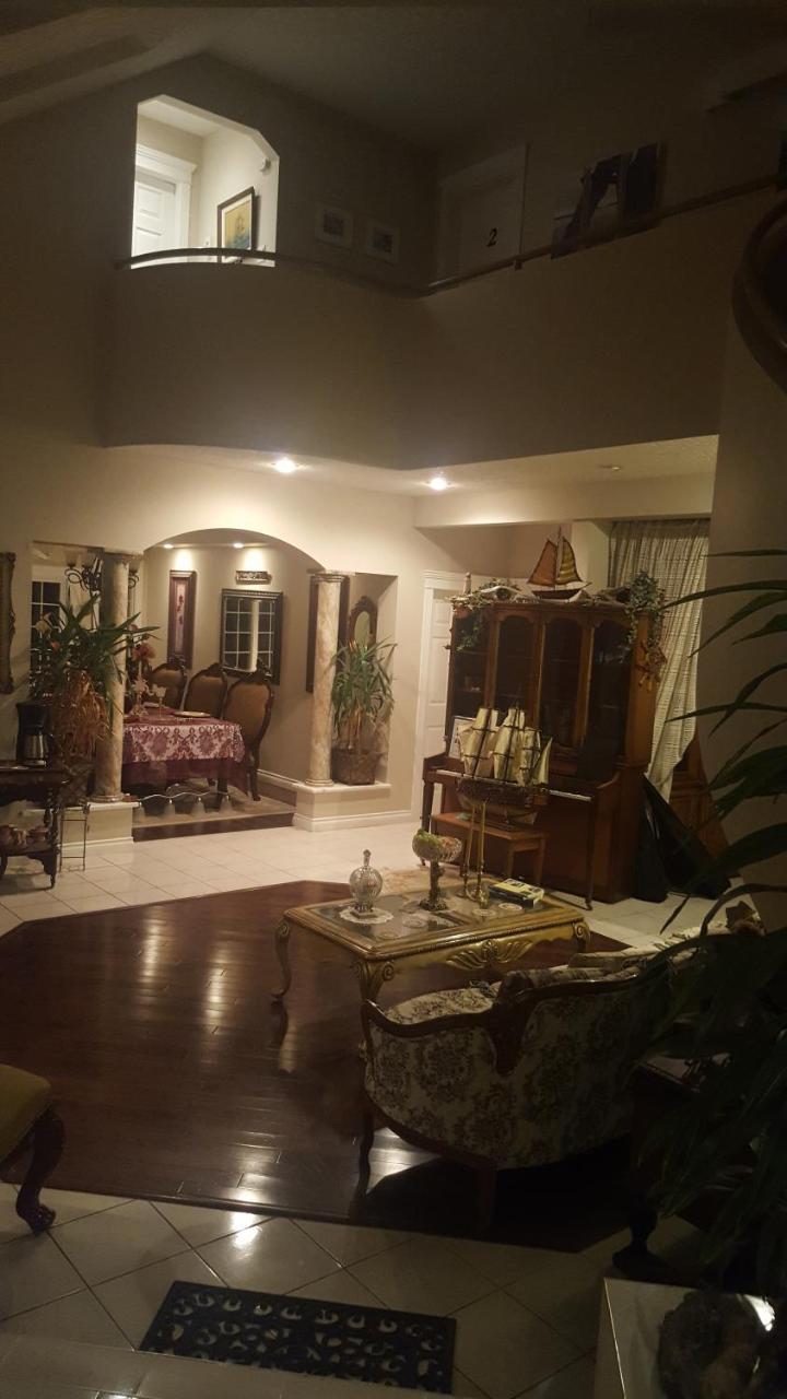 By The Sea Bnb, Sidney Victoria Bc Bagian luar foto