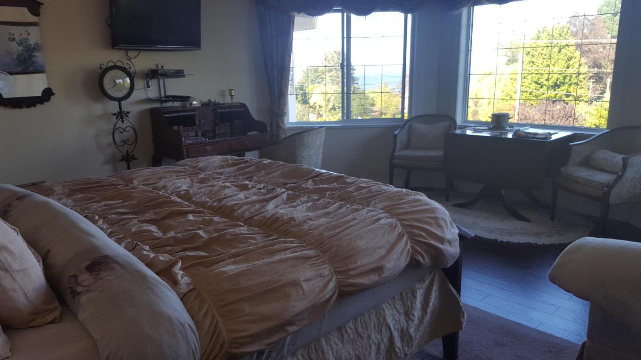 By The Sea Bnb, Sidney Victoria Bc Bagian luar foto