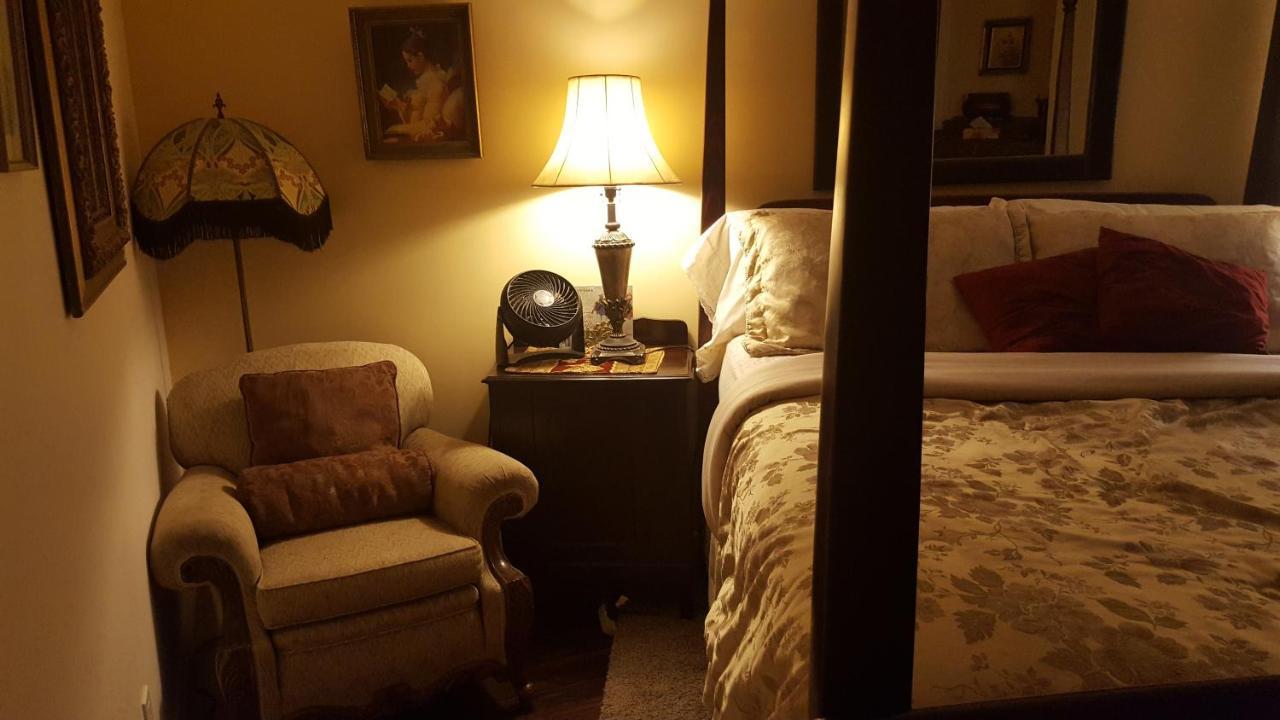 By The Sea Bnb, Sidney Victoria Bc Bagian luar foto