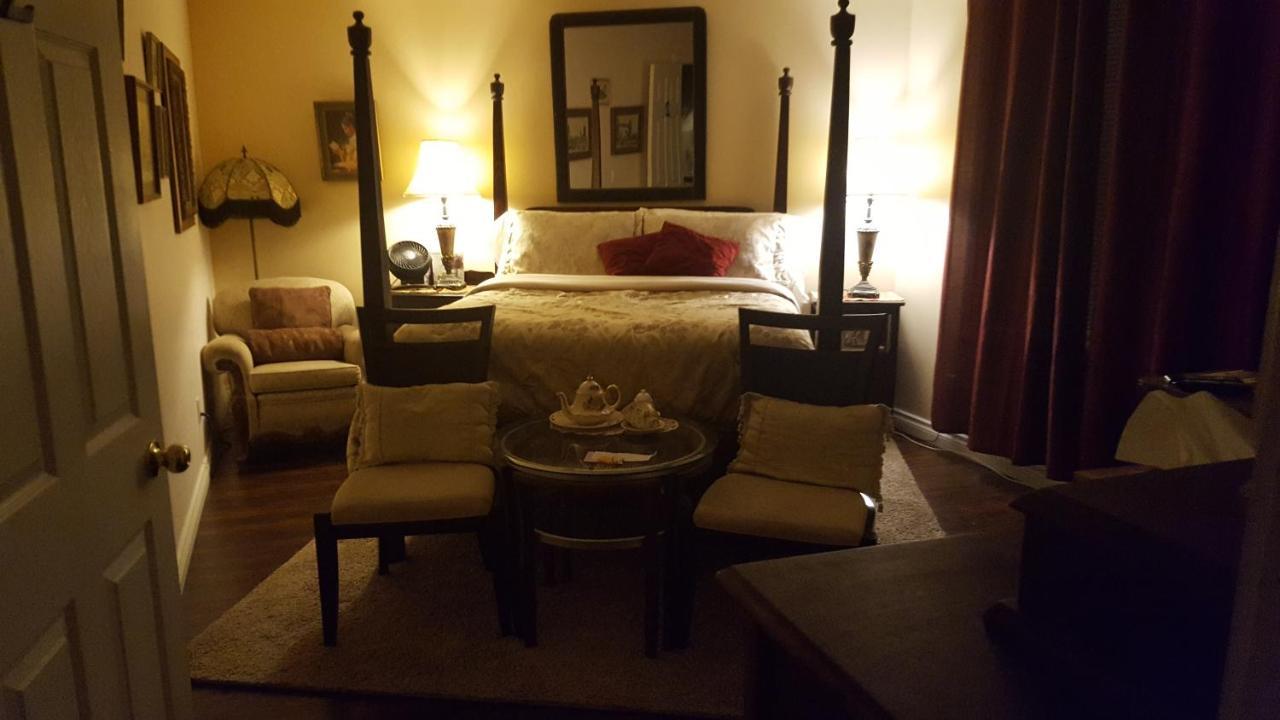 By The Sea Bnb, Sidney Victoria Bc Bagian luar foto