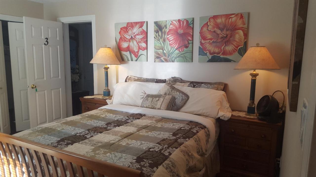 By The Sea Bnb, Sidney Victoria Bc Bagian luar foto
